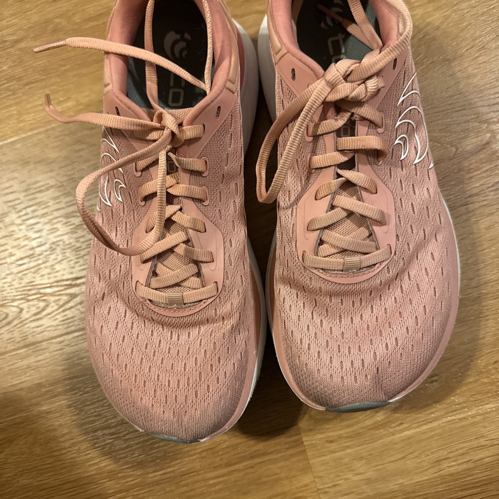 Topo Athletic Sneakers Women 8.5M Atmos Running Shoes Dusty Rose Road 5MM Drop - Picture 12 of 16
